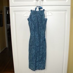 Lulu's elegant lace sleeveless dress Turquois